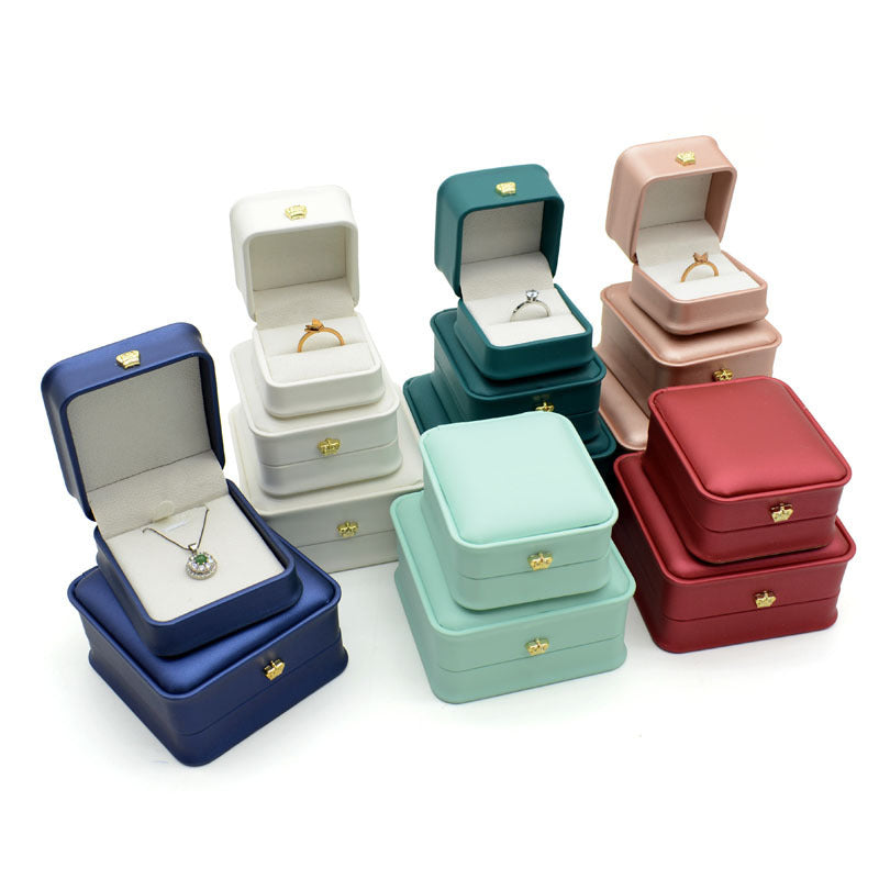 Premium-feel PU leather box